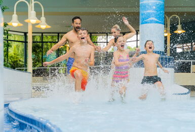 Tagesausflug in das Spa&szlig;bad Sachsen Therme bei Leipzig